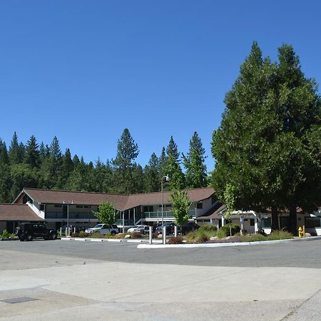 Pioneer Inn & Suites Volcano Экстерьер фото