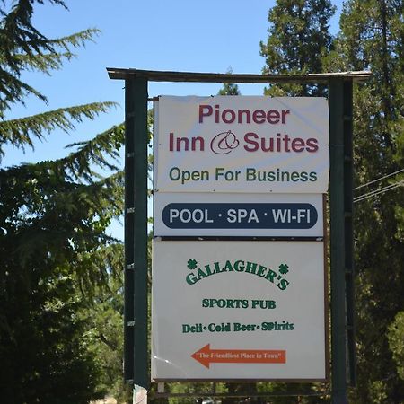 Pioneer Inn & Suites Volcano Экстерьер фото